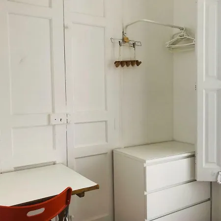 Residencia Talitha Apartamento *
